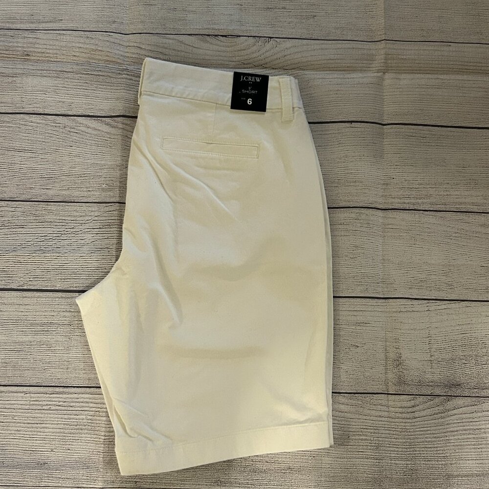 J.Crew 9" Frankie Bermuda Chino Short-White - Picture 9 of 12